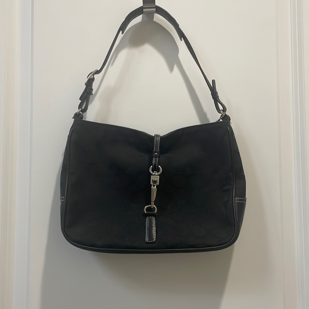 COPY - Black coach purse